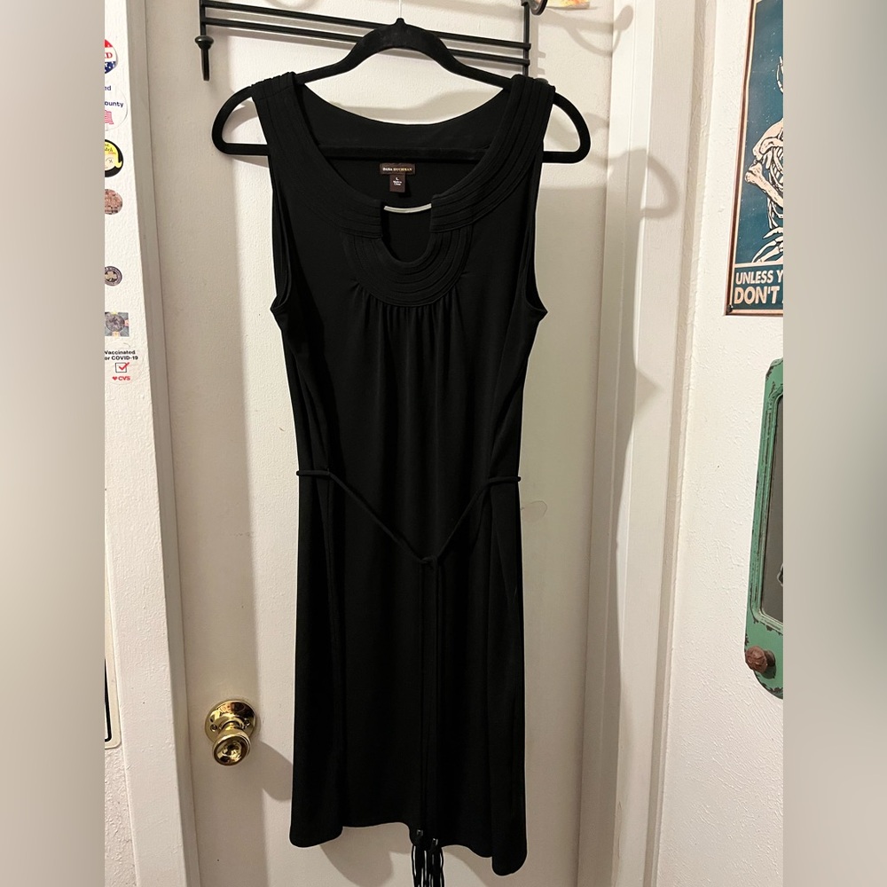 Dana Buchman- size L- bk sleeveless dress w/ trim & tassels. VGC.